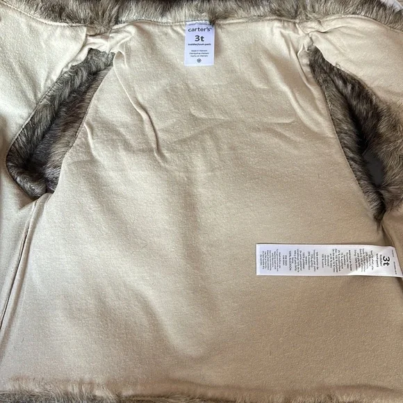 Cute vest for girls 3T - Picture 6 of 8